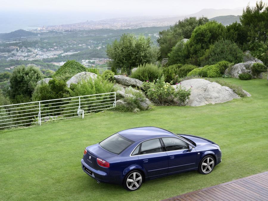  Seat Exeo 2009 года  (фото 5 из 180)